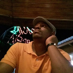 Meet your Posher, Iris